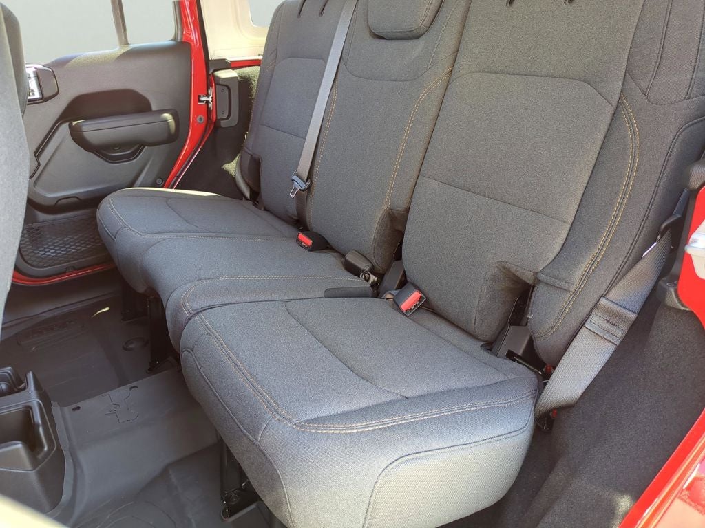 2026 Jeep Wrangler Sport S 4X4 3–Piece Hard Top