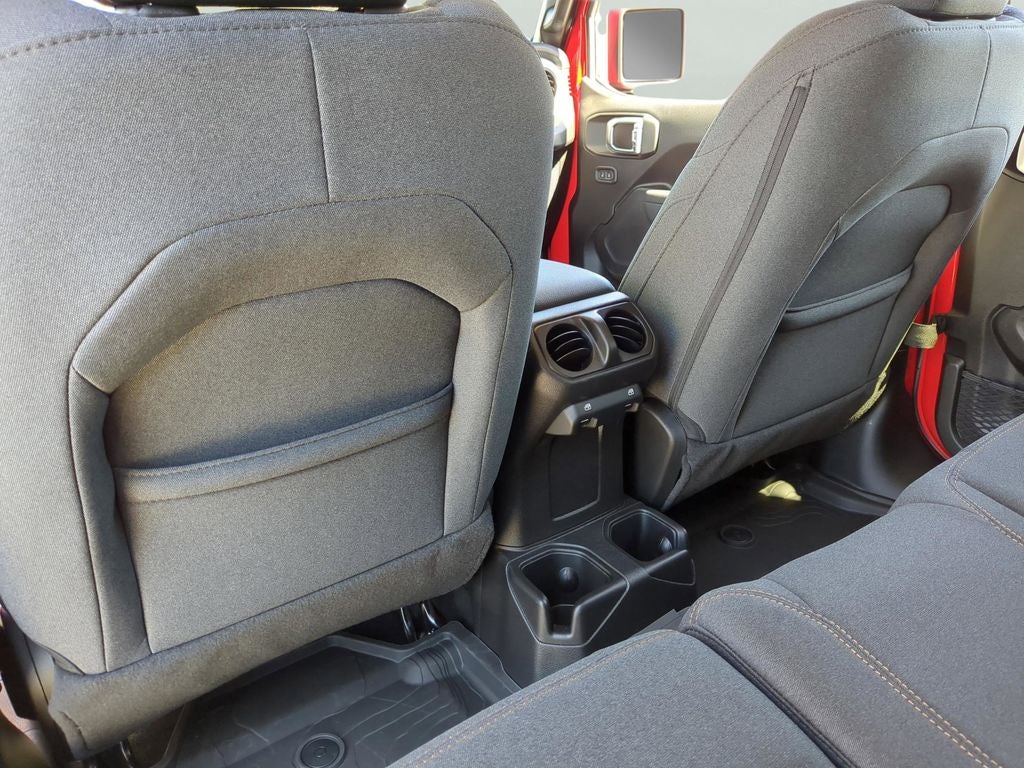 2026 Jeep Wrangler Sport S 4X4 3–Piece Hard Top