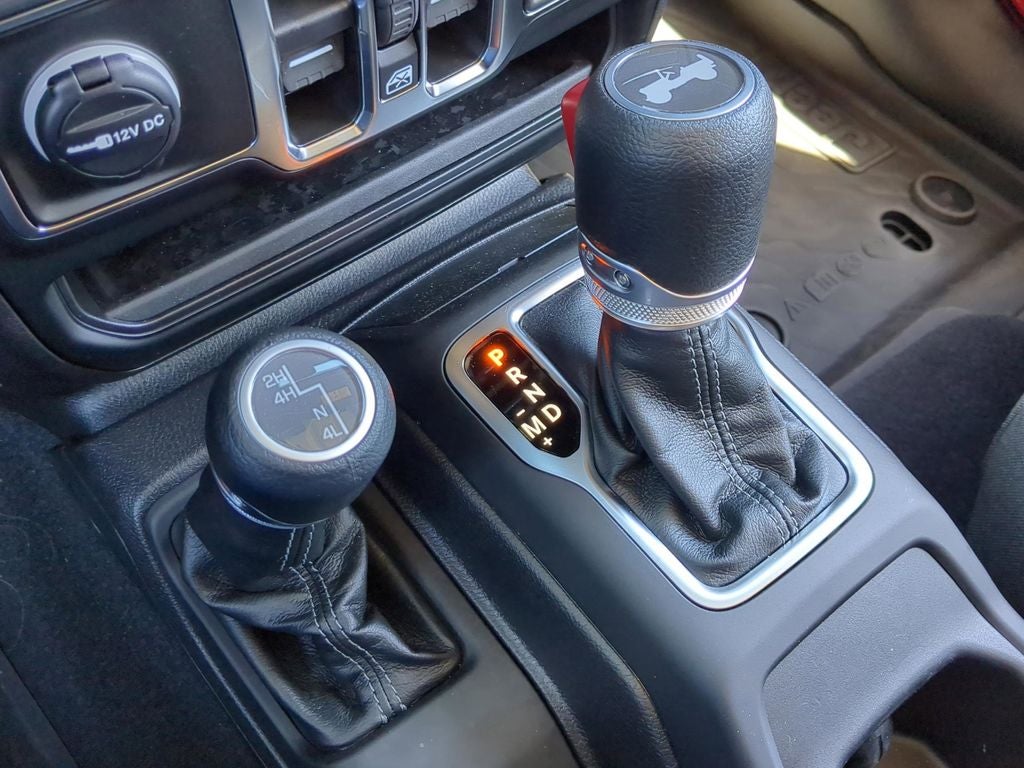 2026 Jeep Wrangler Sport S 4X4 3–Piece Hard Top