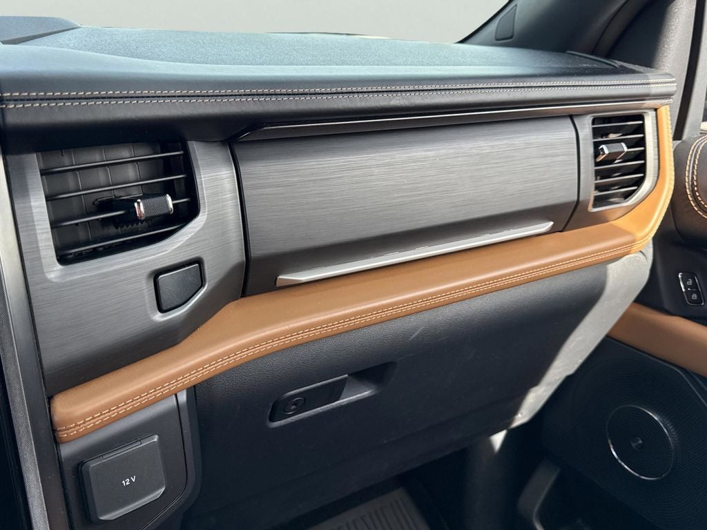 2022 Ford Expedition Platinum