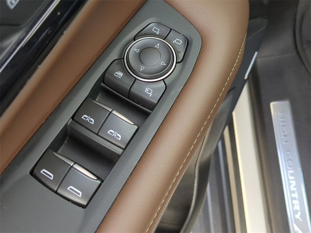 2025 Chevrolet Suburban High Country