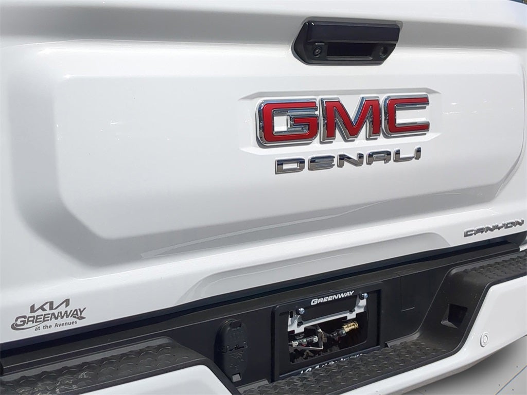 2024 GMC Canyon Denali 4WD
