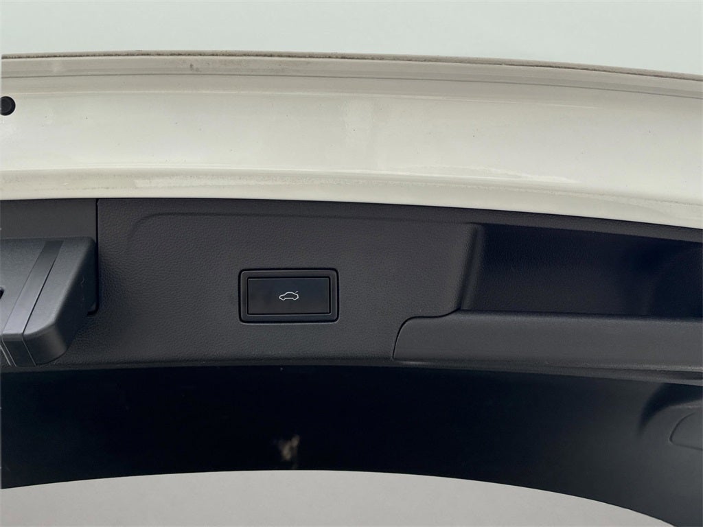 2020 Volkswagen Atlas Cross Sport 3.6L V6 SE w/Technology 4Motion