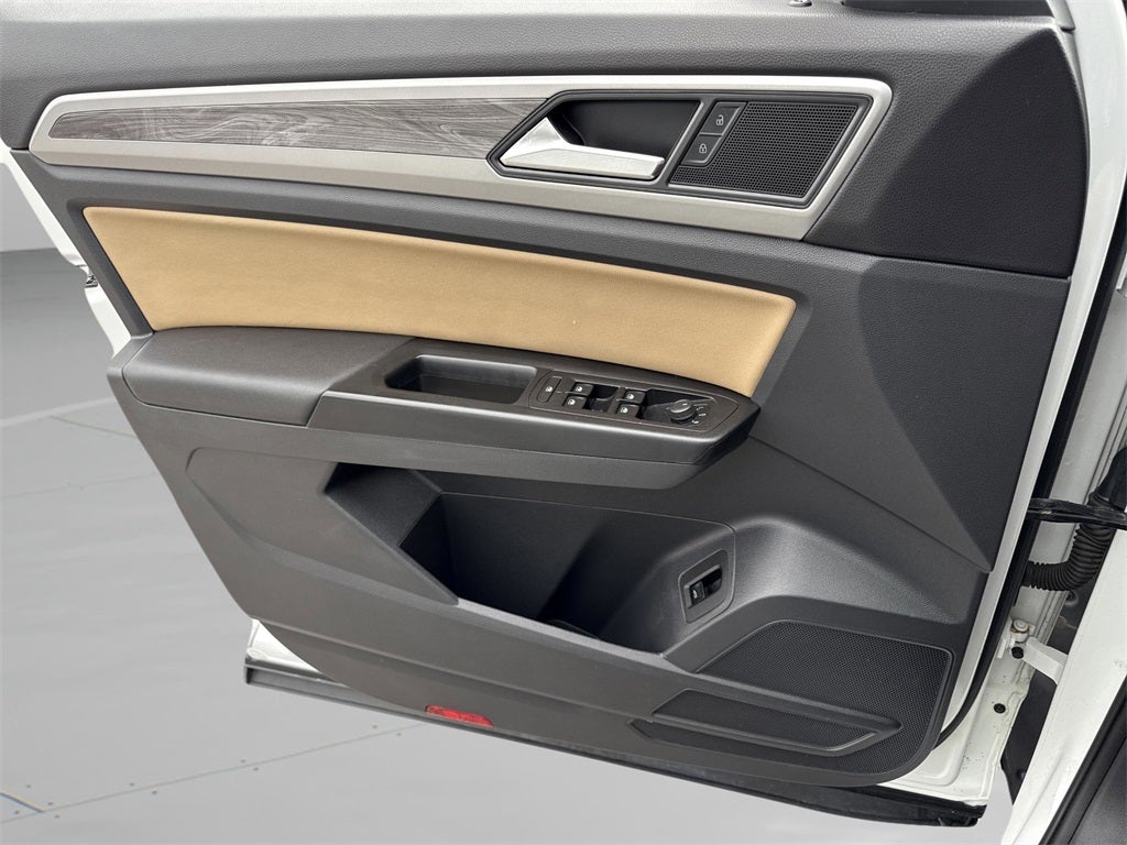 2020 Volkswagen Atlas Cross Sport 3.6L V6 SE w/Technology 4Motion