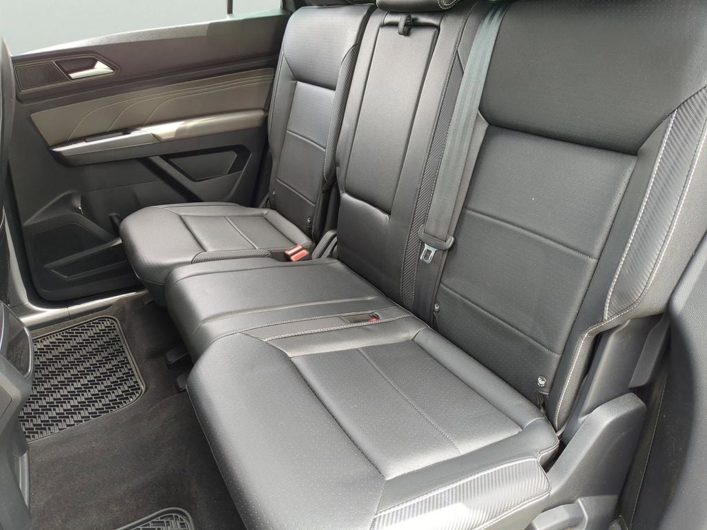 2021 Volkswagen Atlas Cross Sport 3.6L V6 SE w/Technology R-Line AWD