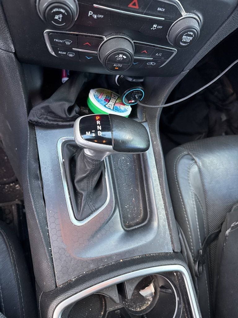 2015 Dodge Charger SXT