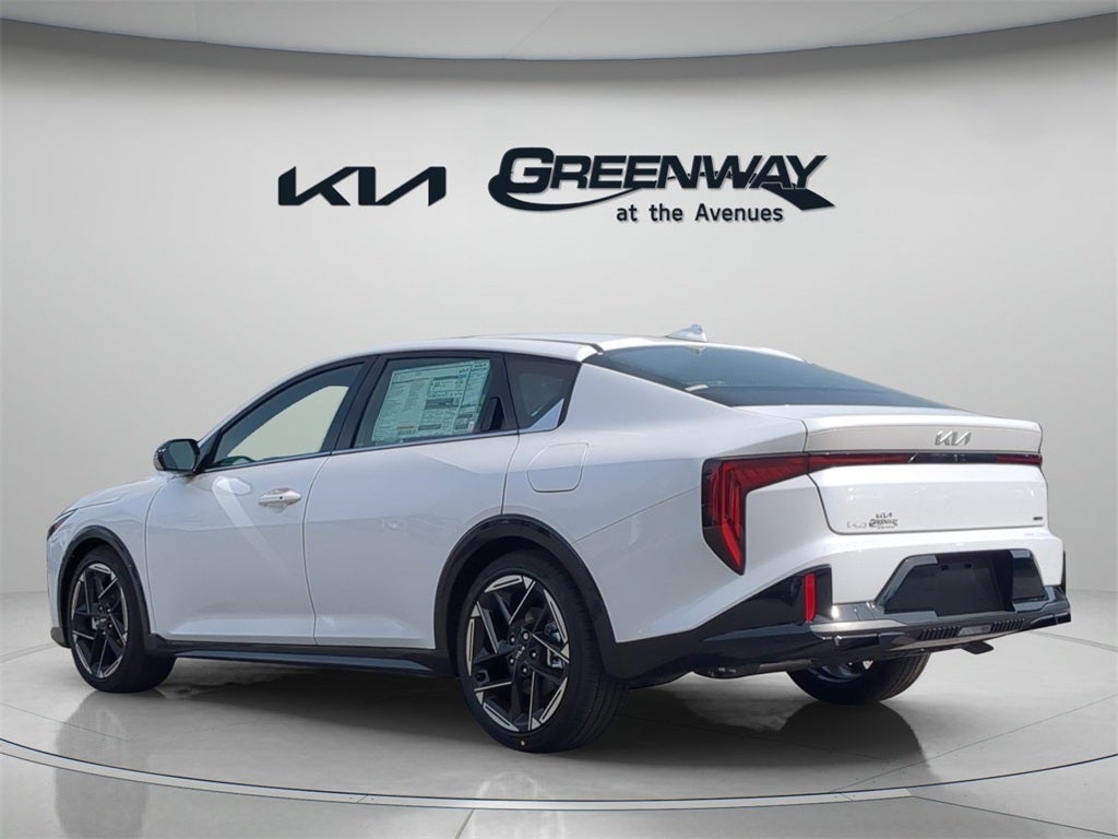 2025 Kia K4 GT-Line