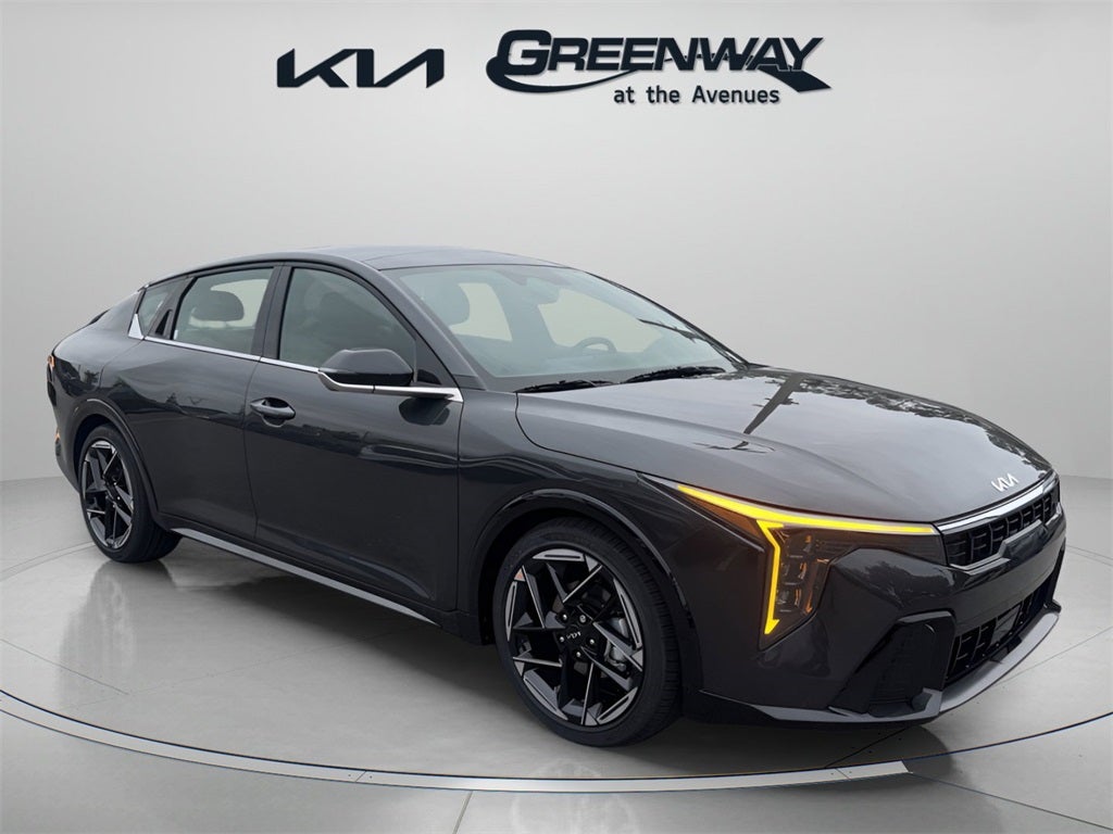 2025 Kia K4 GT-Line