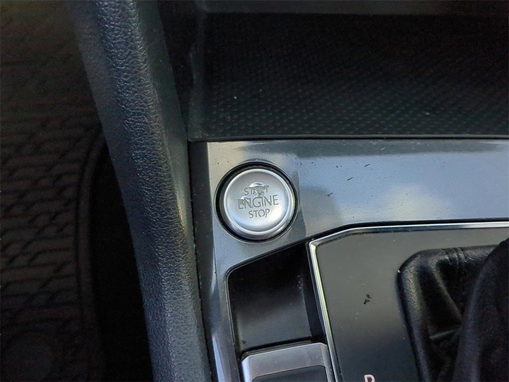 2018 Volkswagen Tiguan 2.0T SE