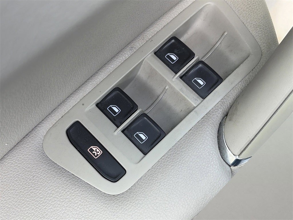 2015 Volkswagen Golf TDI S 4-Door