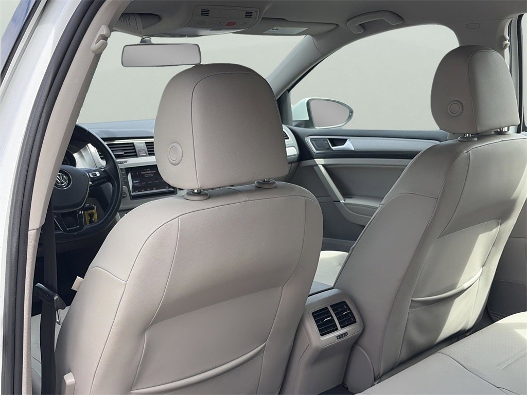 2015 Volkswagen Golf TDI S 4-Door