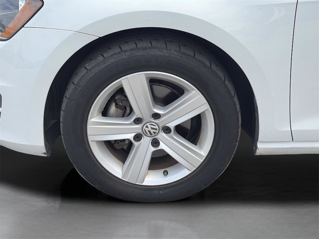 2015 Volkswagen Golf TDI S 4-Door