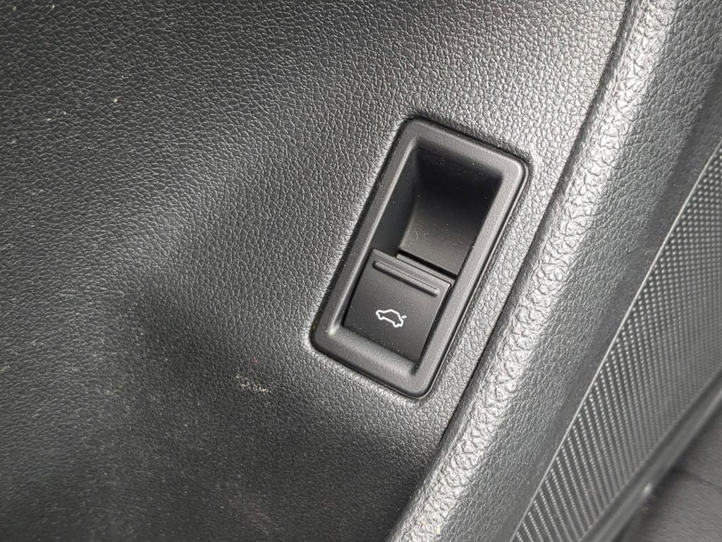 2017 Volkswagen Jetta 1.8T SEL