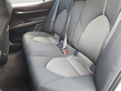 2022 Toyota Camry Hybrid LE