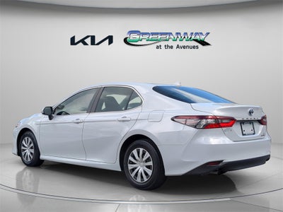 2022 Toyota Camry Hybrid LE