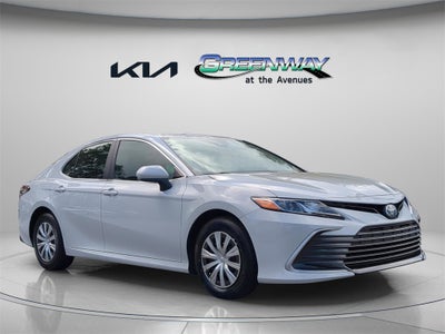 2022 Toyota Camry Hybrid LE