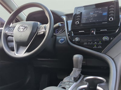 2022 Toyota Camry Hybrid LE