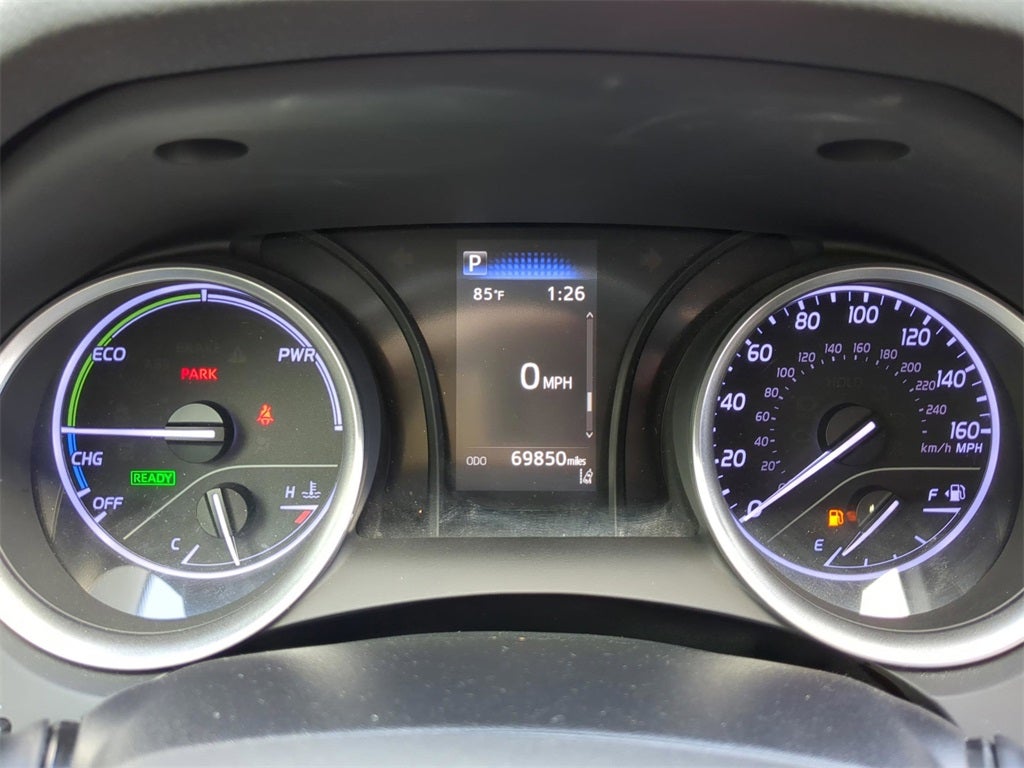 2022 Toyota Camry Hybrid LE