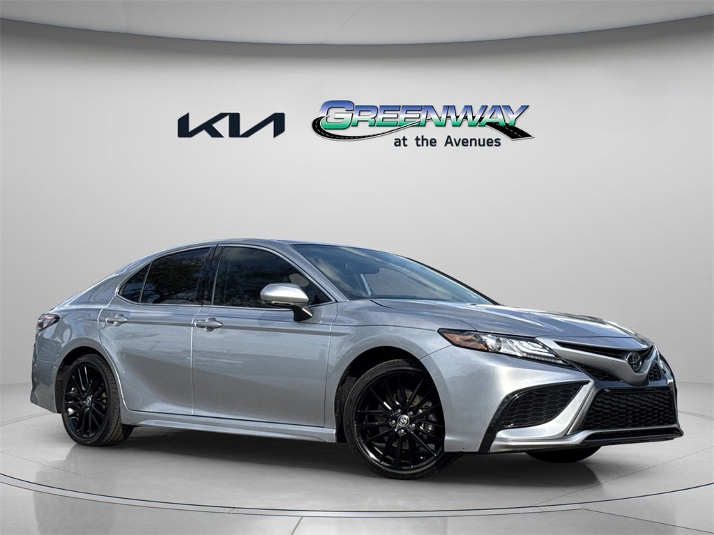 2024 Toyota Camry XSE Panoramic glass roof