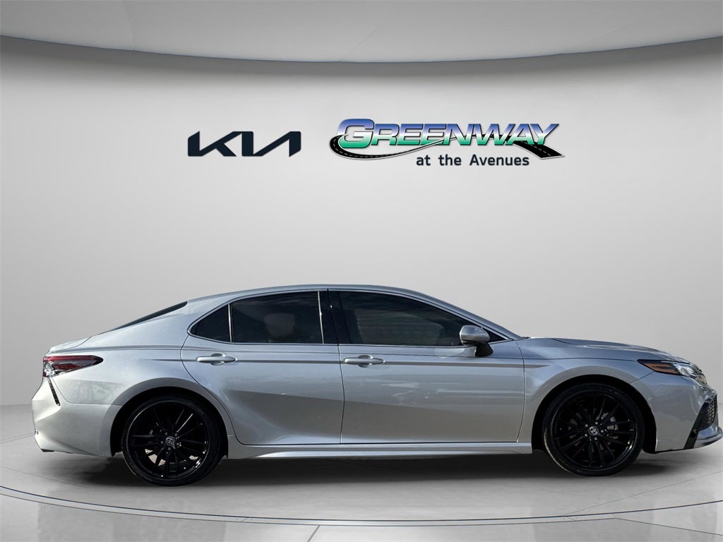 2024 Toyota Camry XSE Panoramic glass roof