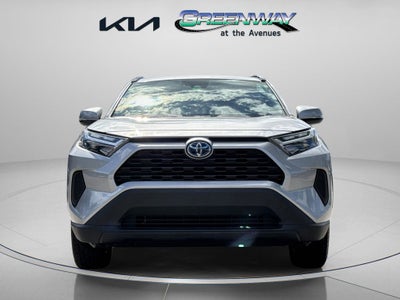 2022 Toyota RAV4 Hybrid XLE