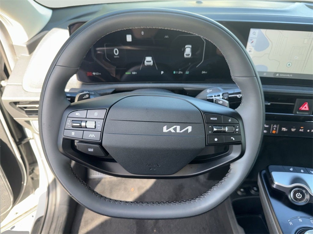 2025 Kia EV6 Light