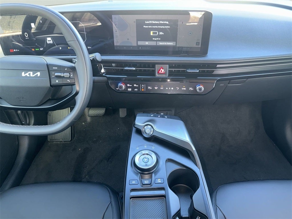 2025 Kia EV6 Light