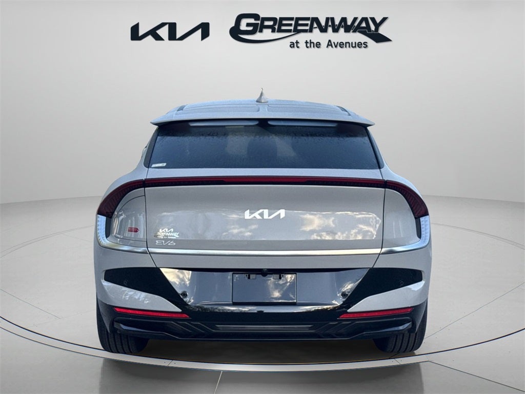 2025 Kia EV6 Wind