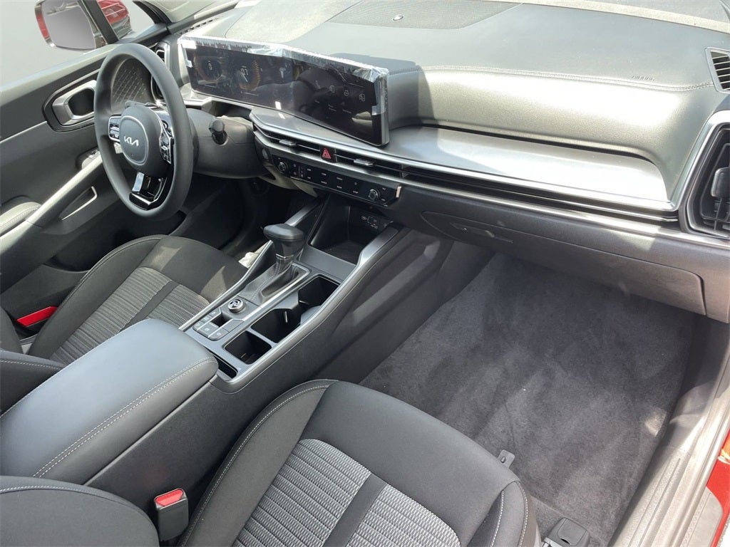 2025 Kia Sorento LX