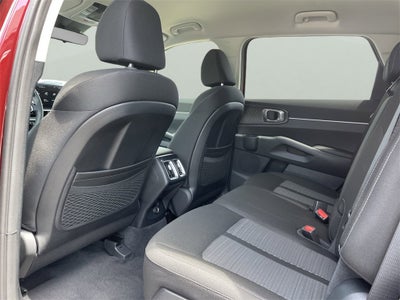 2025 Kia Sorento LX
