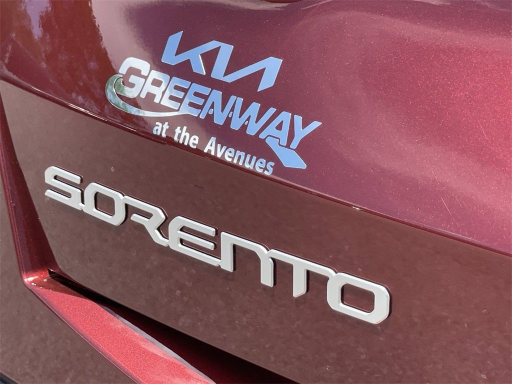 2025 Kia Sorento LX