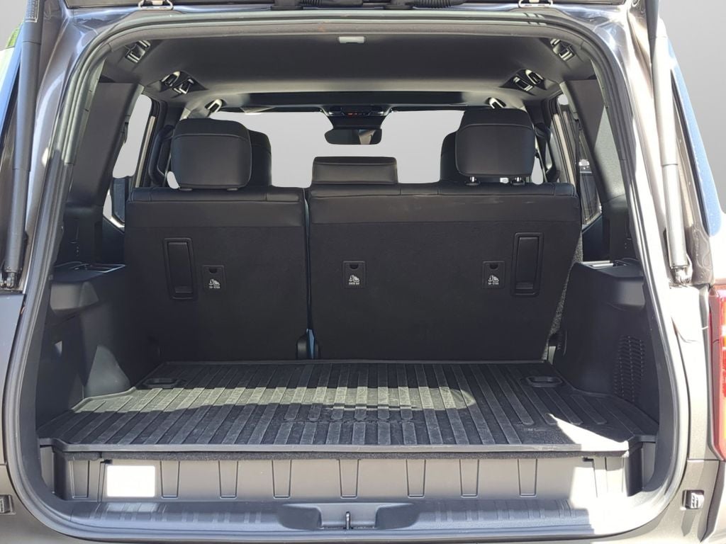 2024 Toyota Land Cruiser Base Moonroof