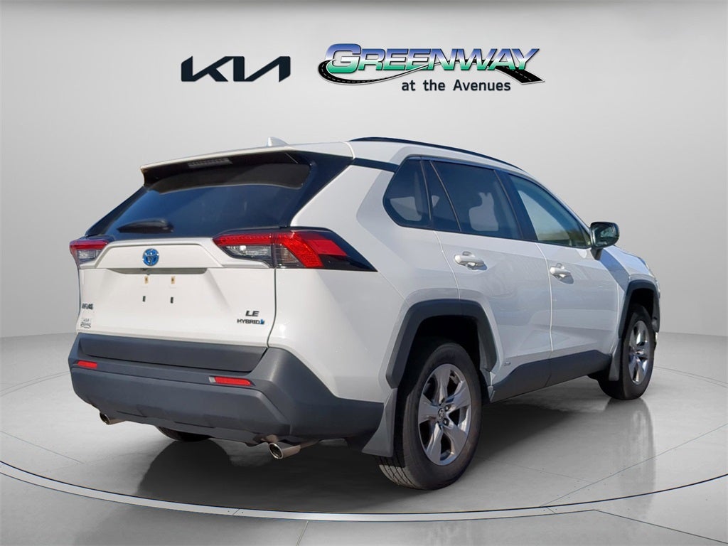 2024 Toyota RAV4 Hybrid LE