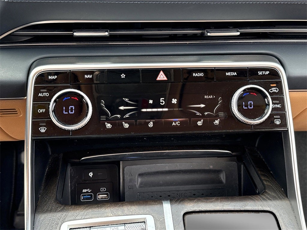 2023 Genesis GV80 2.5T Prestige Package