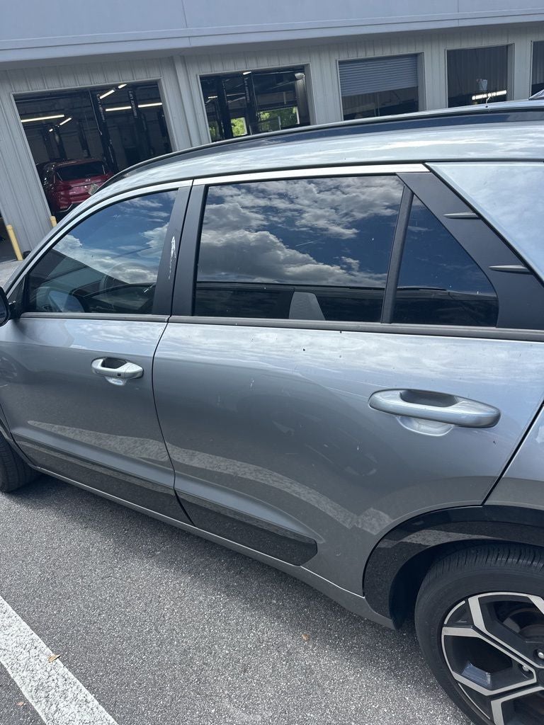 2023 Kia Niro EX Touring