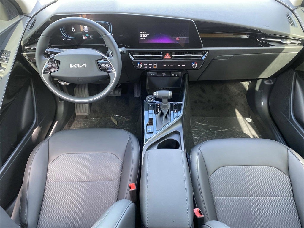 2025 Kia Niro EX