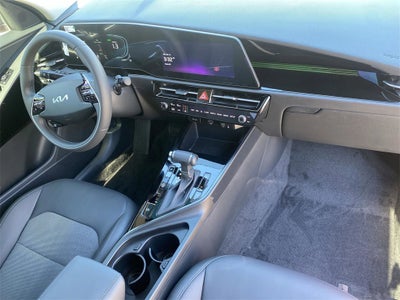 2025 Kia Niro EX