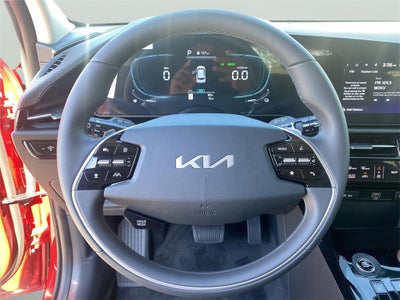2025 Kia Niro EX