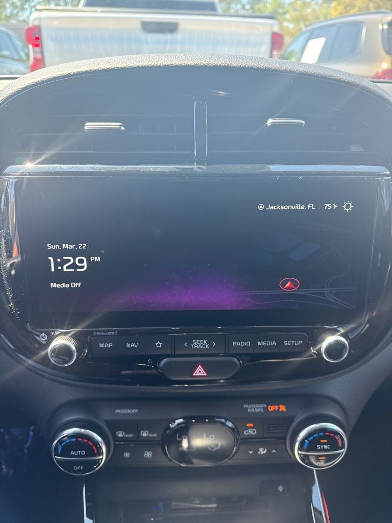 2023 Kia Soul GT-Line 18" Alloy Wheels