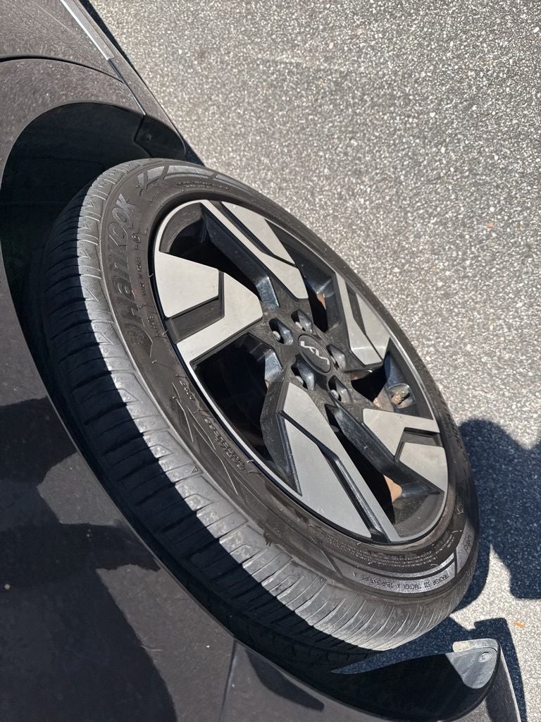 2023 Kia Soul GT-Line 18" Alloy Wheels