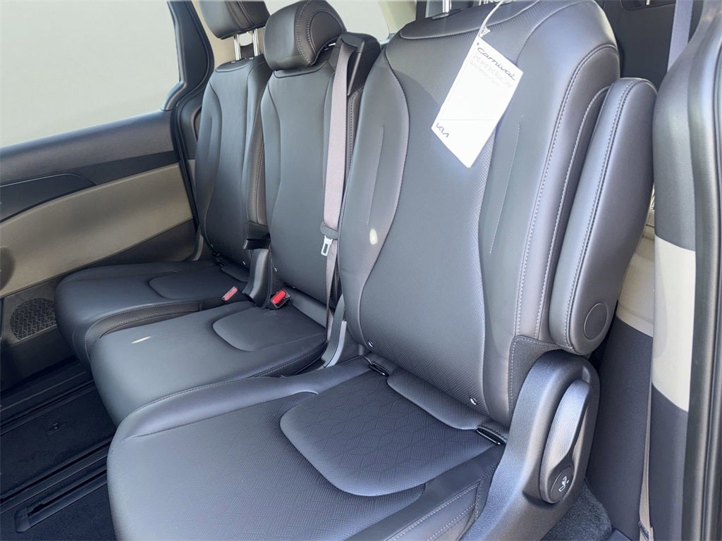 2026 Kia Carnival Hybrid LXS