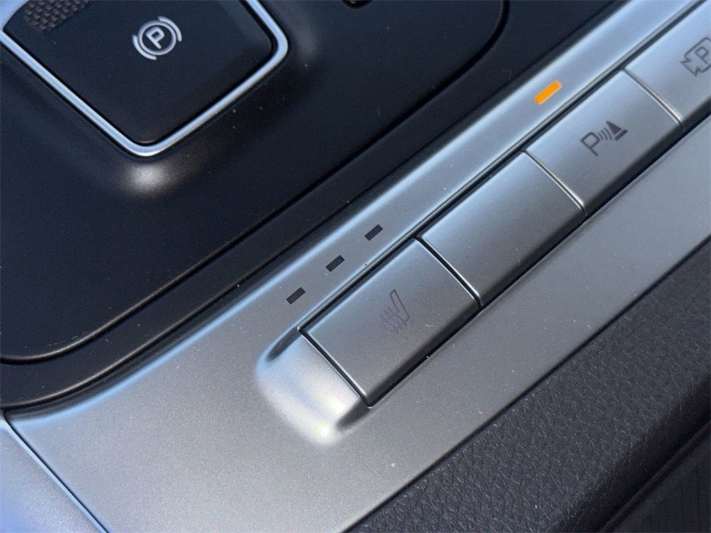 2026 Kia Carnival Hybrid LXS