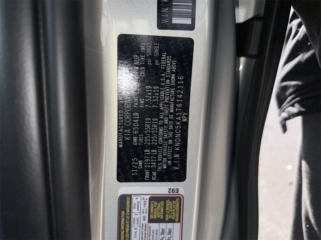 2026 Kia Carnival Hybrid EX