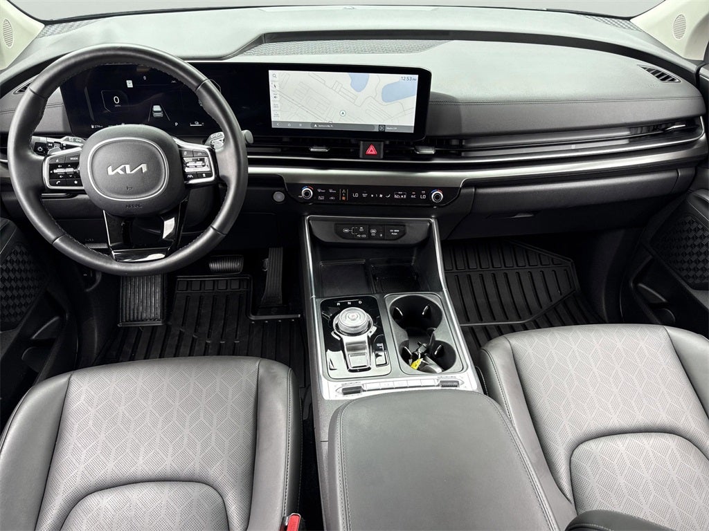 2025 Kia Carnival Hybrid SX Dark Edition Package