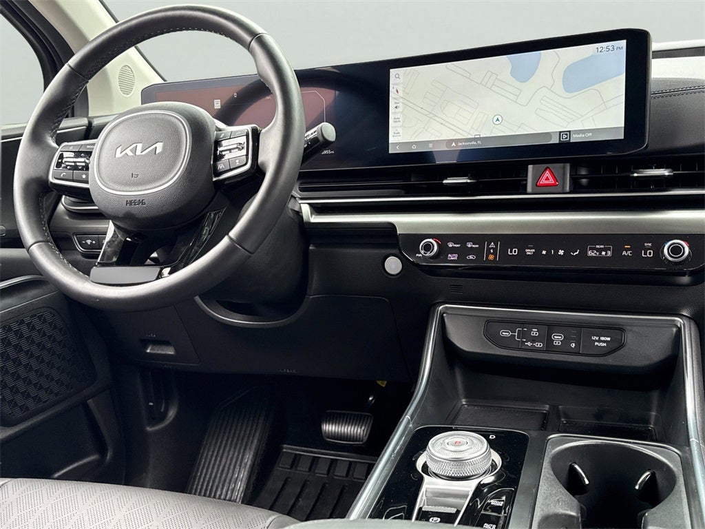 2025 Kia Carnival Hybrid SX Dark Edition Package