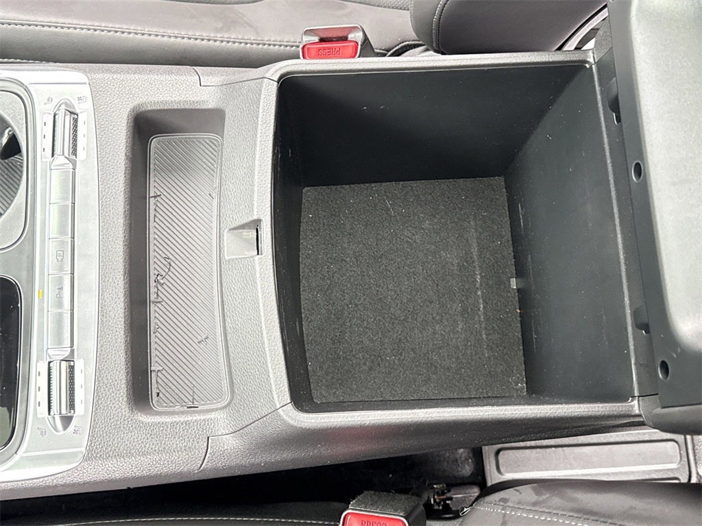 2025 Kia Carnival Hybrid SX Dark Edition Package