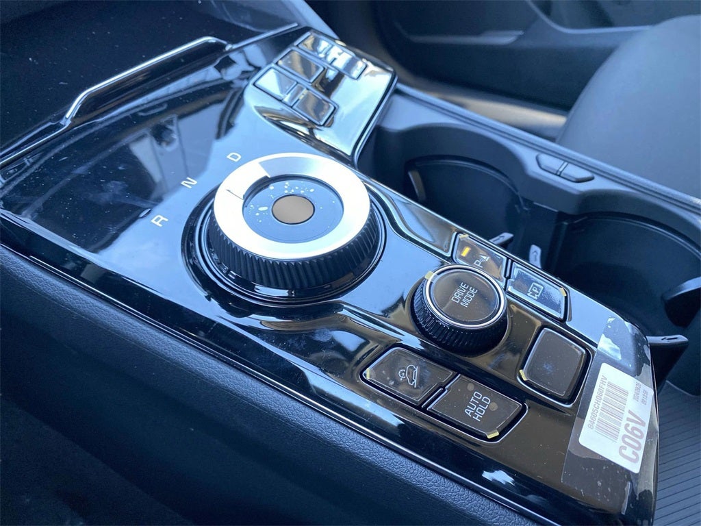 2025 Kia Sportage Hybrid LX