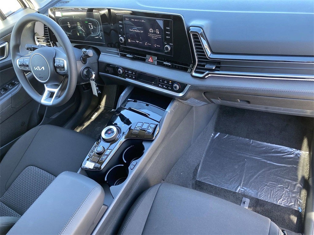 2025 Kia Sportage Hybrid LX