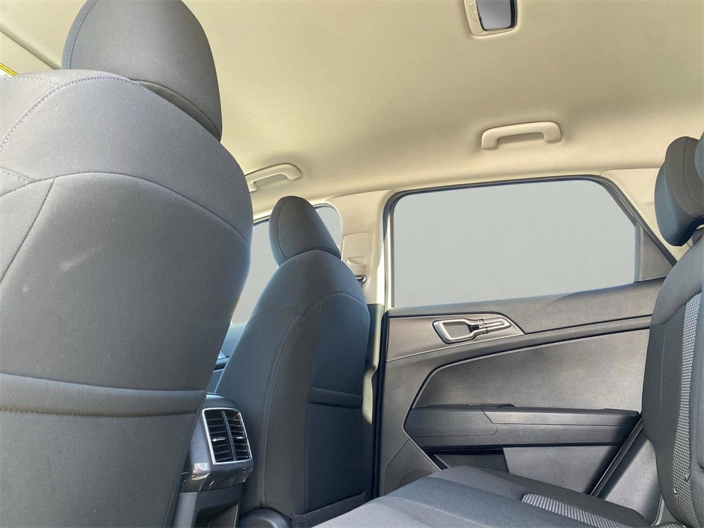 2025 Kia Sportage Hybrid LX