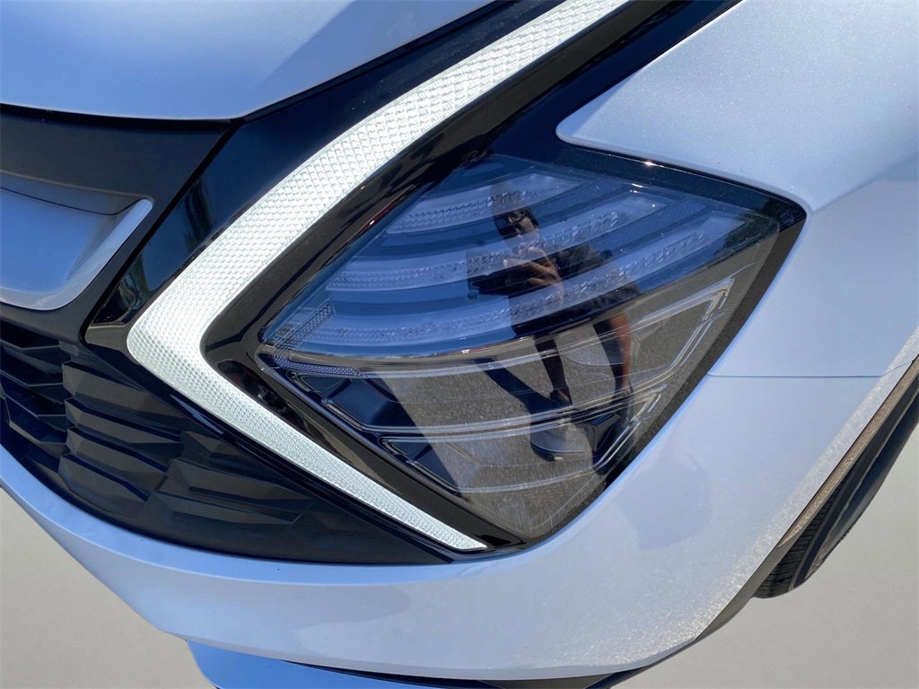 2025 Kia Sportage Hybrid LX